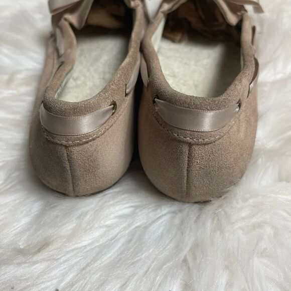 Vionic Alice  Nude Suede Leather Faux Shearling Satin Bow Loafer SZ9.5 - Picture 12 of 12